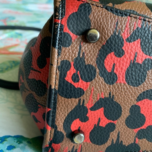 SOLD SOLD SOLD SOLD SOLD Coach wild Beast Gary Baseman Ocelot/leopard print - Picture 7 of 16